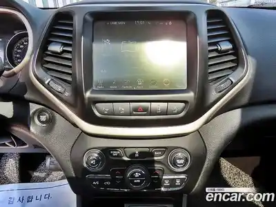 Jeep Cherokee 2016 2.4 гидро в Москве № 750185, миниатюра 12
