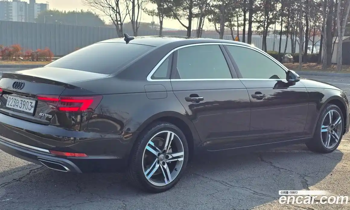 Audi A4 2019 2.0 гидро в Москве, фото 4