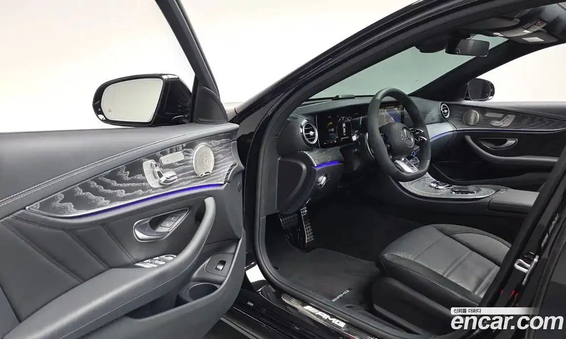 Mercedes-Benz E-Class 2023 3.0 гидро в Москве, фото 10