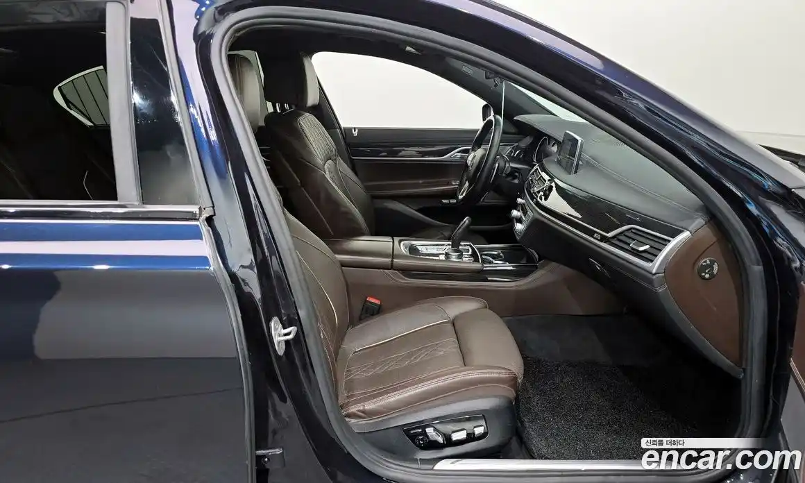 BMW 7-Series 2017 3.0 гидро в Москве, фото 11