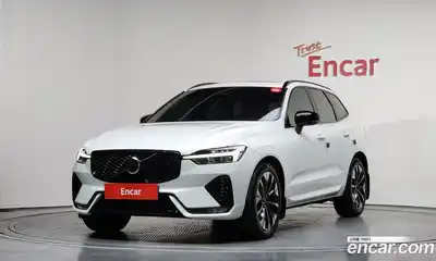 Volvo XC60, 2025
