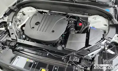 Volvo XC60 2025 2.0 гидро в Москве № 860274, миниатюра 6