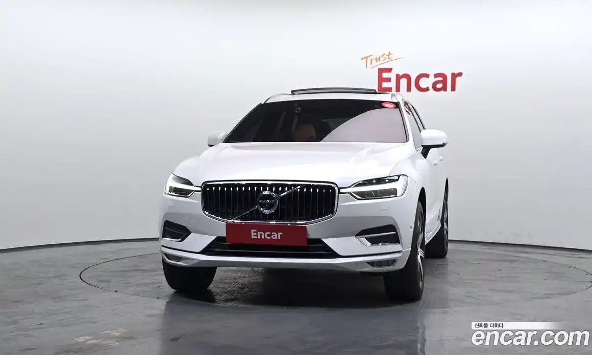 Volvo XC60 2019 2.0 гидро в Москве № 860353, фото 3