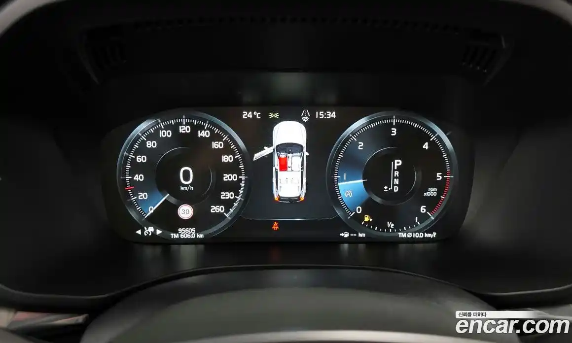 Volvo XC60 2019 2.0 гидро в Москве № 860353, фото 8