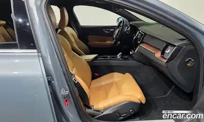 Volvo S60 2022 2.0 гидро в Москве № 894307, миниатюра 11
