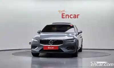 Volvo S60 2022 2.0 гидро в Москве № 894307, миниатюра 3