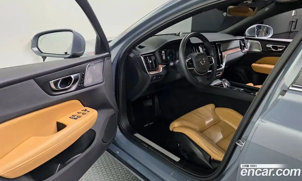 Volvo S60 2022 2.0 гидро в Москве № 894307, фото 10