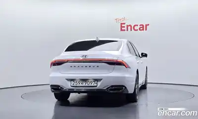 Hyundai Grandeur 2020 2.5 Автомат в Москве № 927442, миниатюра 4