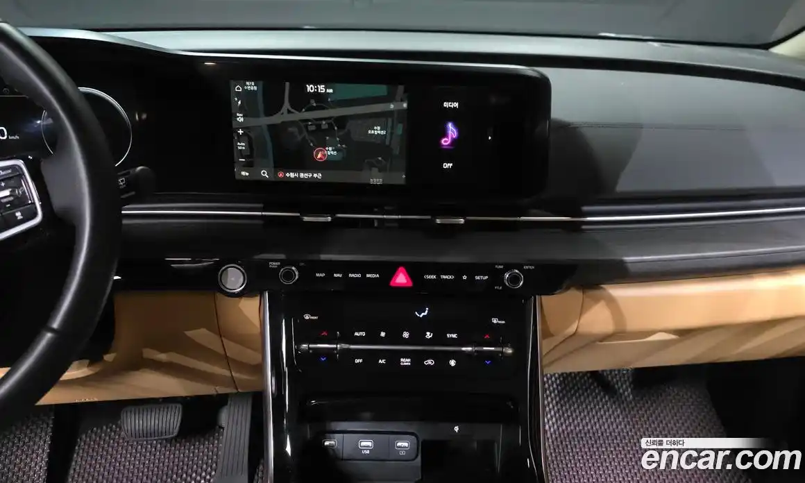 Kia Canival 2023 3.5 Автомат в Москве № 929207, фото 14