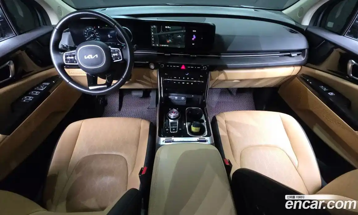 Kia Canival 2023 3.5 Автомат в Москве № 929207, фото 7