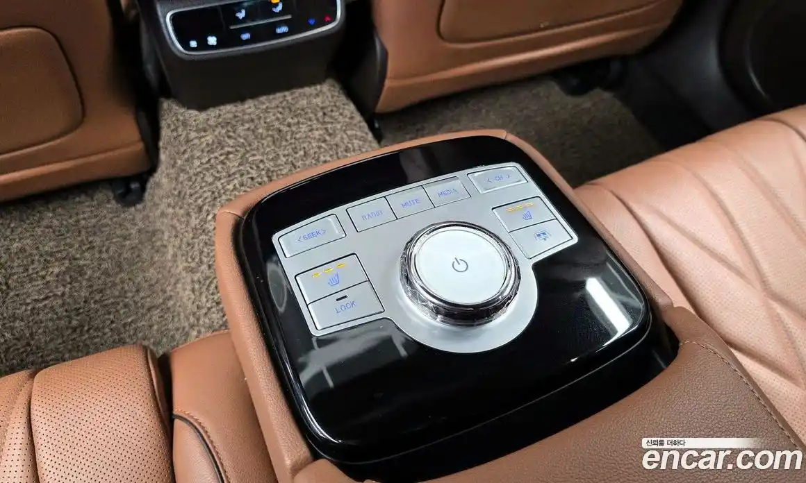 Genesis G80 2023 2.5 Классический в Москве № 930518, фото 19