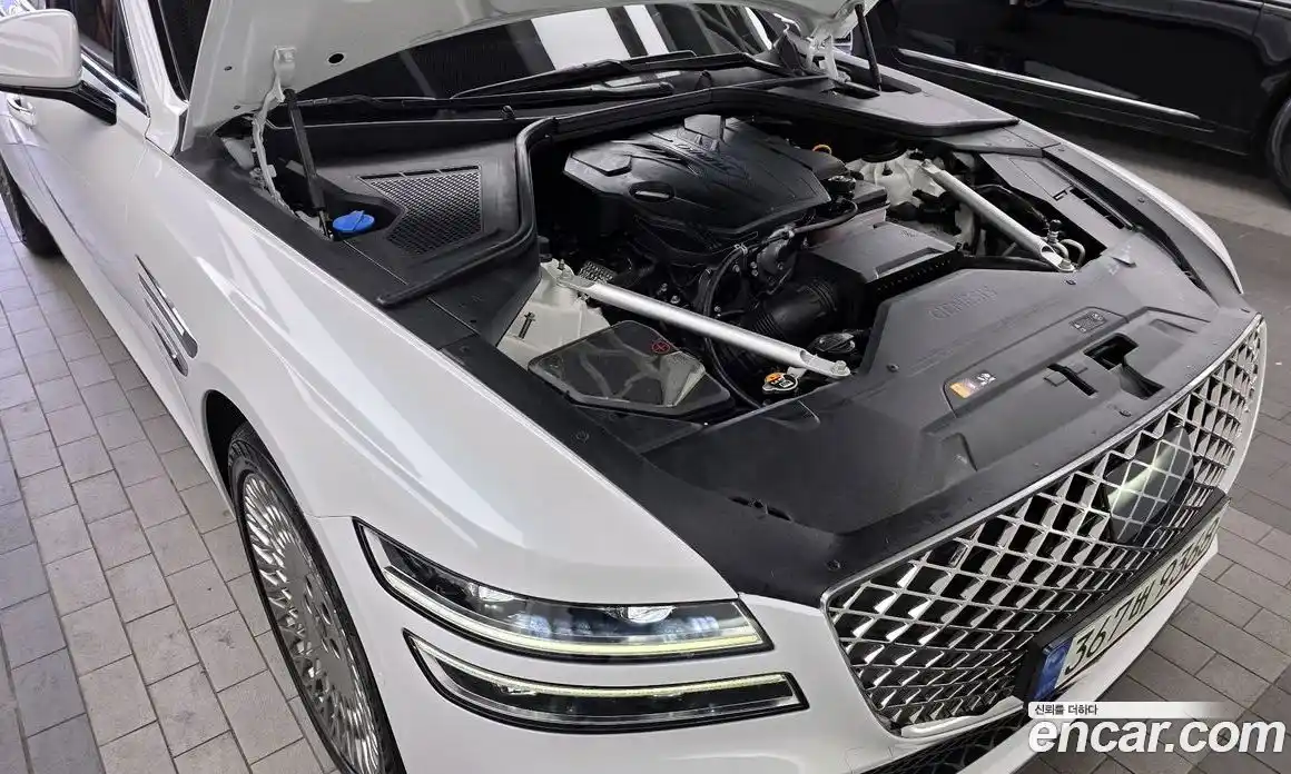 Genesis G80 2023 2.5 Классический в Москве № 930518, фото 6