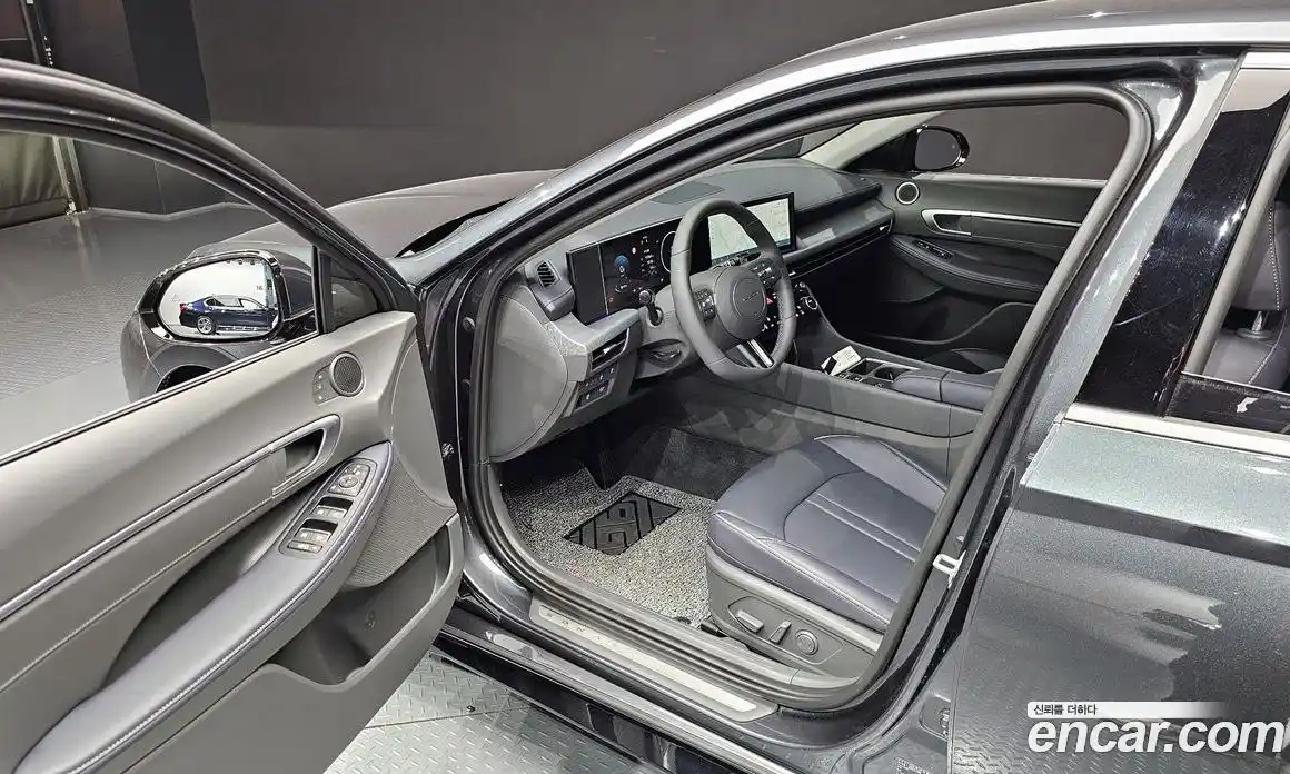 Hyundai Sonata 2025 1.6 Автомат в Москве № 967560, фото 11