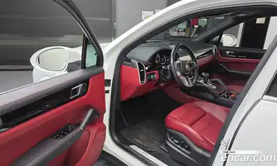 Porsche Cayenne 2022 3.0 гидро в Москве № 969080, миниатюра 10