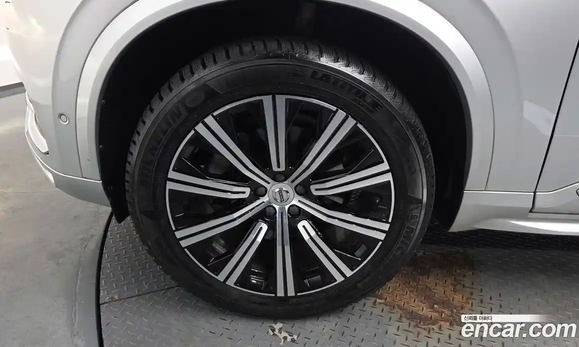 Volvo XC90 2020 2.0 гидро в Москве № 972387, фото 4