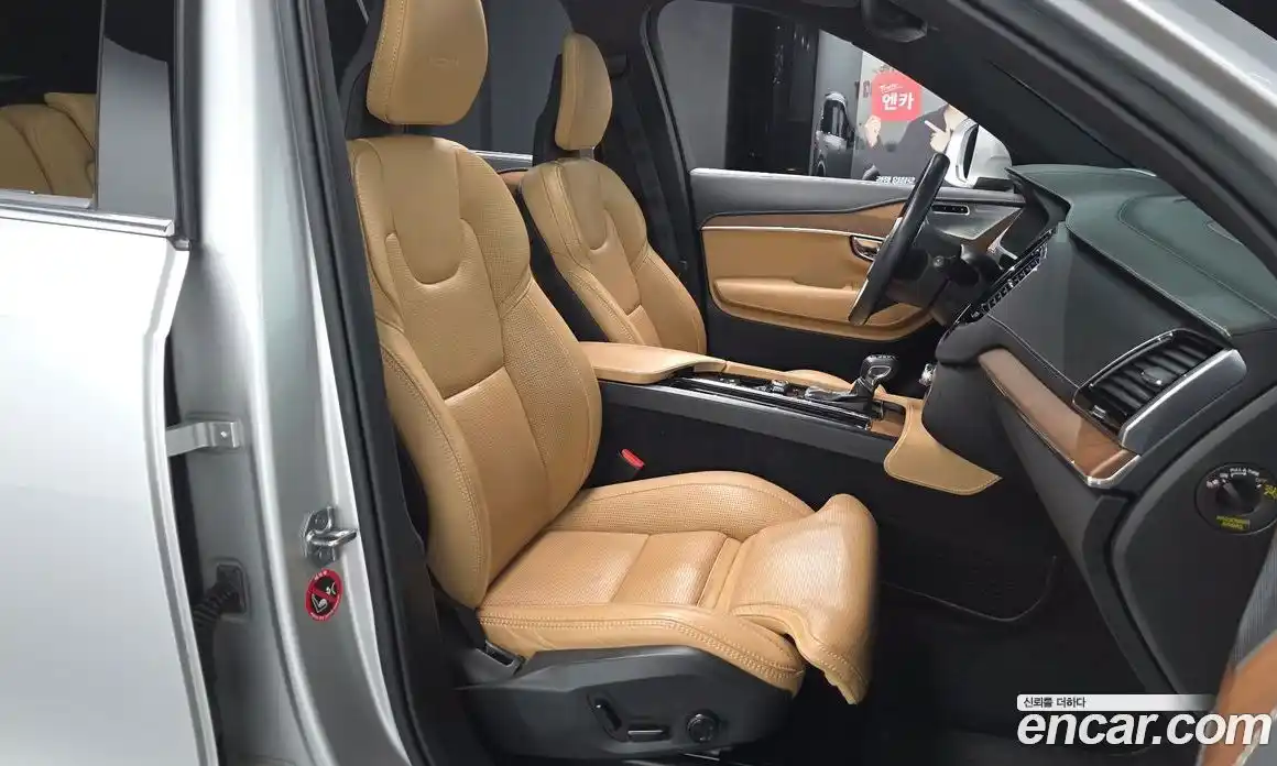 Volvo XC90 2020 2.0 гидро в Москве № 972387, фото 9