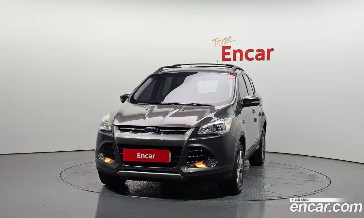 Ford Escape 2012 2.0 гидро в Москве № 976321, фото 3