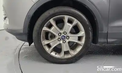 Ford Escape 2012 2.0 гидро в Москве № 976321, миниатюра 5