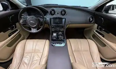 Jaguar XJ 2016 3.0 гидро в Москве № 976513, миниатюра 7