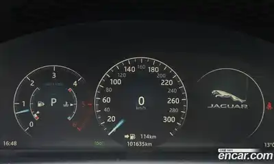 Jaguar XJ 2016 3.0 гидро в Москве № 976513, миниатюра 8