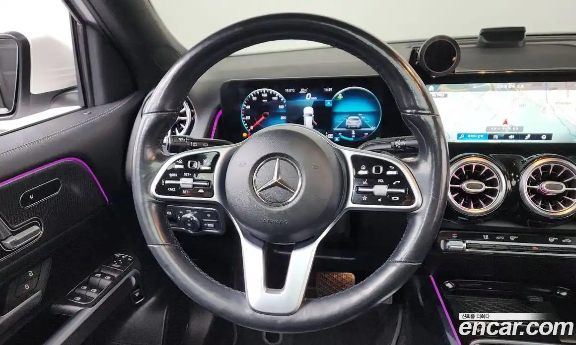 Mercedes-Benz GLB-Class 2021 2.0 гидро в Москве № 1006322, фото 13