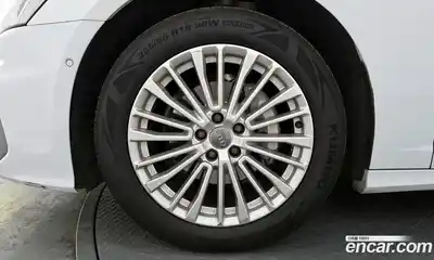 Audi A6 2020 2.0 гидро в Москве № 1007439, миниатюра 5