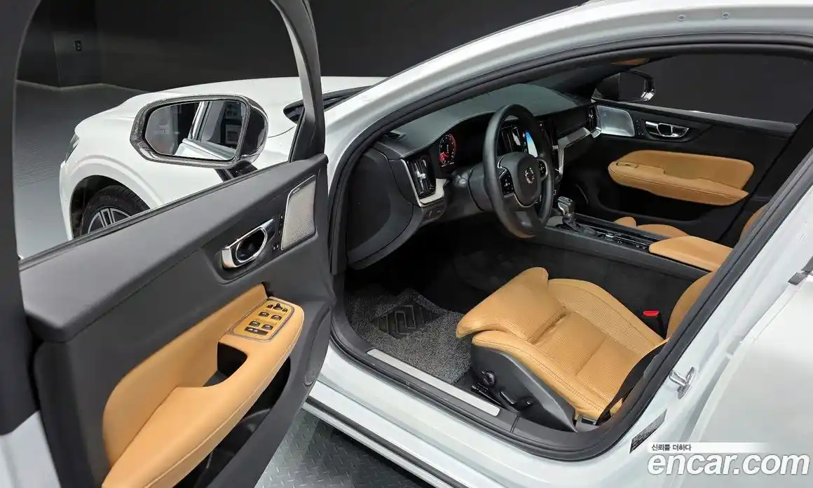 Volvo S60 2020 2.0 гидро в Москве № 1008682, фото 11