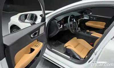Volvo S60 2020 2.0 гидро в Москве № 1008682, миниатюра 11