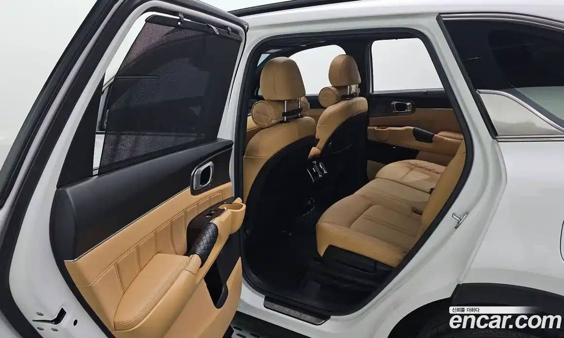 Kia Sorento 2022 1.6 Автомат в Москве № 1009746, фото 12