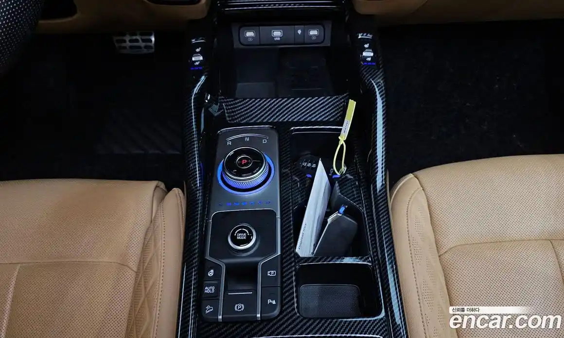 Kia Sorento 2022 1.6 Автомат в Москве № 1009746, фото 9