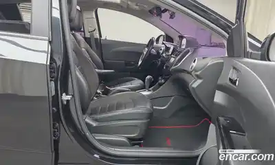 Chevrolet Aveo 2015 1.4 Автомат в Москве № 1011974, миниатюра 11