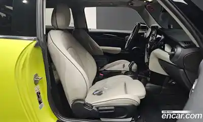 Mini Cooper 2023 2.0 гидро в Москве № 1013610, миниатюра 10