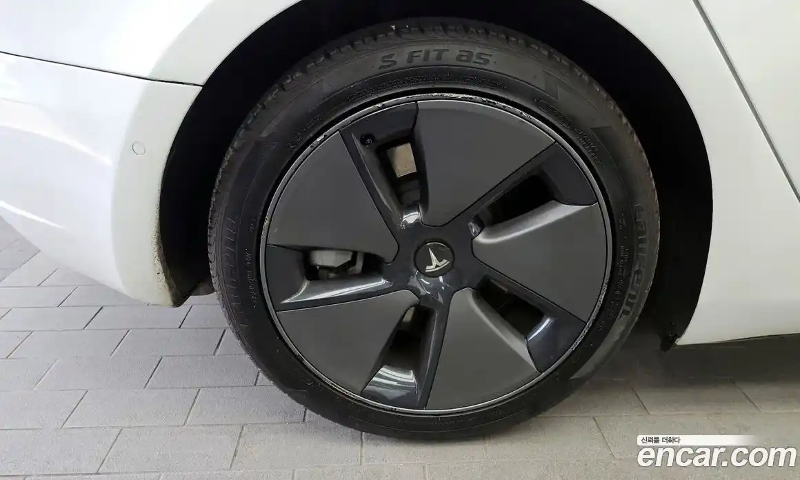 Tesla Model 3 2022 0.2 гидро в Москве № 1014240, фото 5