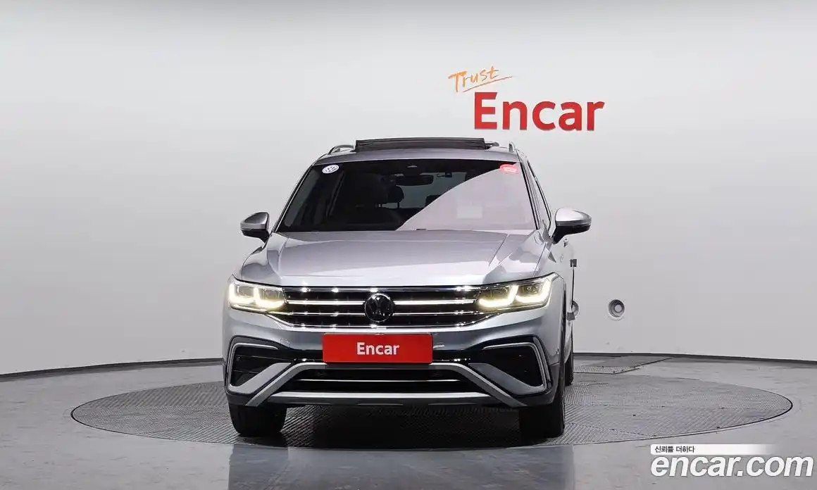 Volkswagen Tiguan 2022 2.0 гидро в Москве № 1014526, фото 3