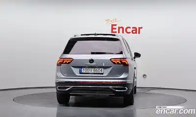 Volkswagen Tiguan 2022 2.0 гидро в Москве № 1014526, миниатюра 4