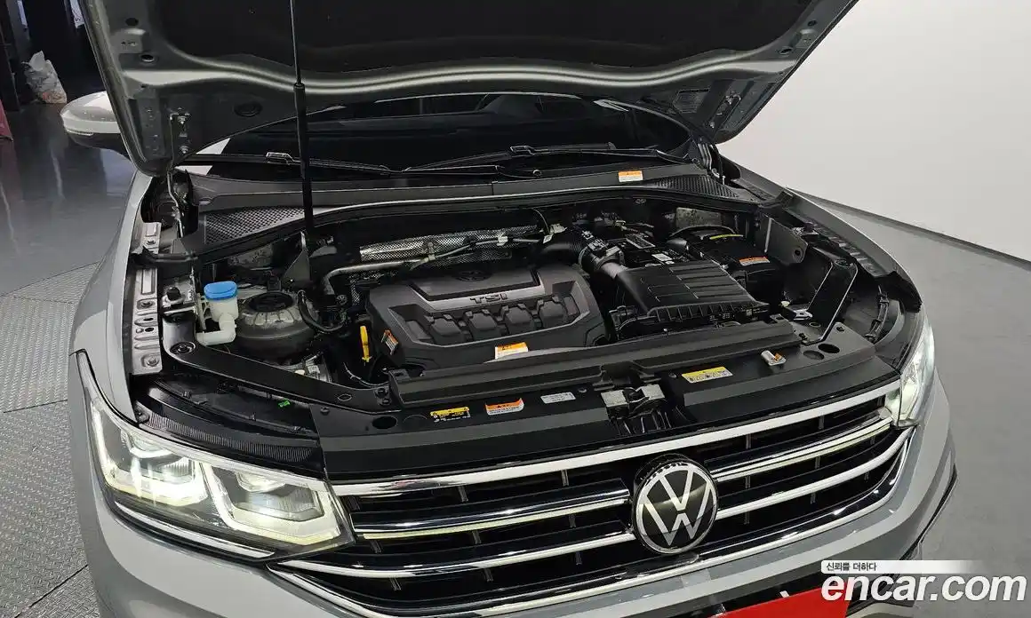 Volkswagen Tiguan 2022 2.0 гидро в Москве № 1014526, фото 6