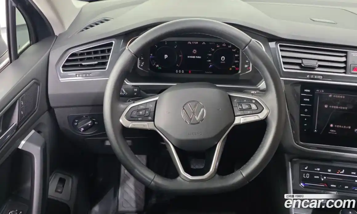 Volkswagen Tiguan 2021 2.0 гидро в Москве № 1014634, фото 13