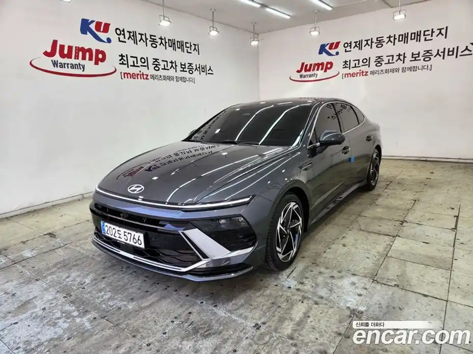 Hyundai Sonata 2023 1.6 Автомат в Москве № 1065090, фото 1