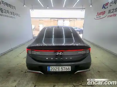 Hyundai Sonata 2023 1.6 Автомат в Москве № 1065090, миниатюра 5