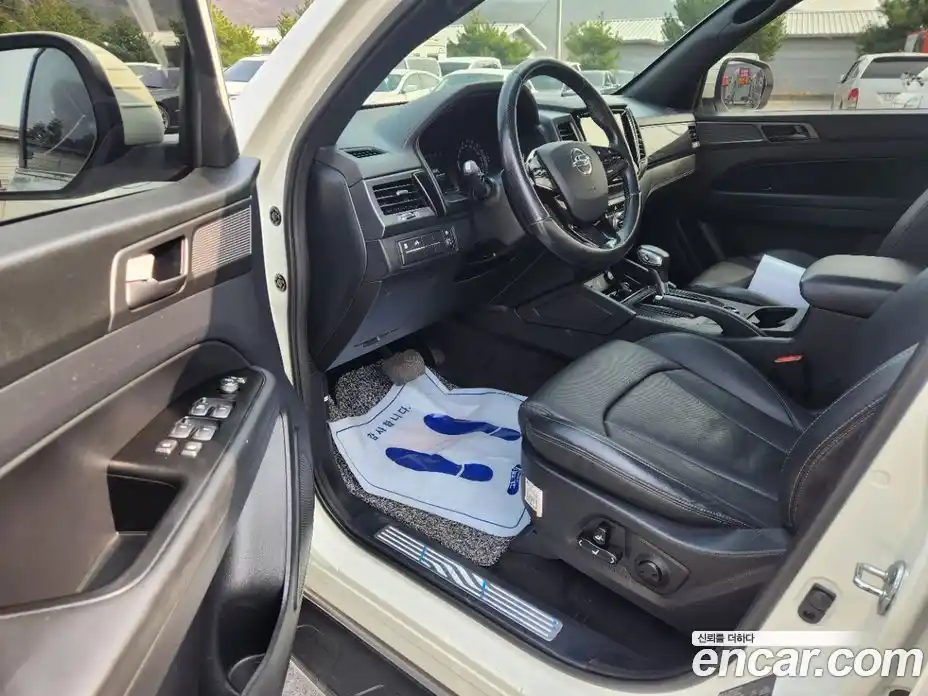 SsangYong Rexton 2021 2.2 Автомат в Москве № 1066995, фото 16