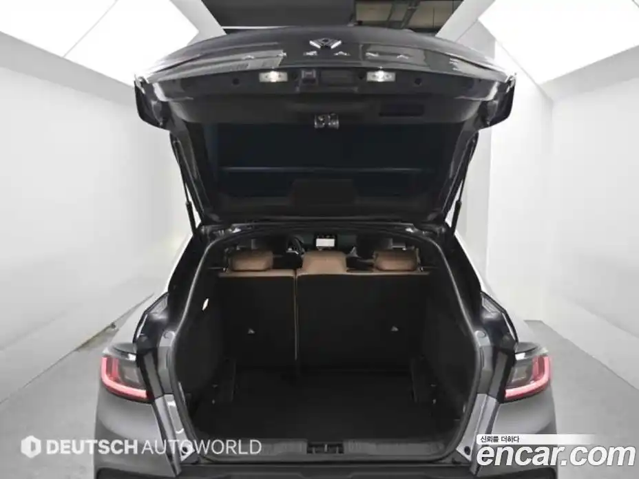 Renault Arkana 2025 1.6 Автомат в Москве № 1068364, фото 20