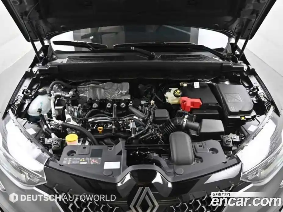 Renault Arkana 2025 1.6 Автомат в Москве № 1068364, фото 6