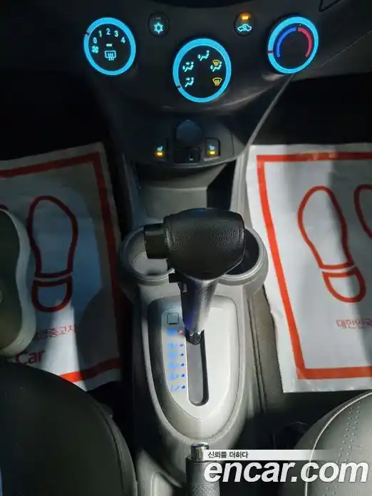 Chevrolet Spark 2014 1.0 Автомат в Москве № 1068385, фото 12