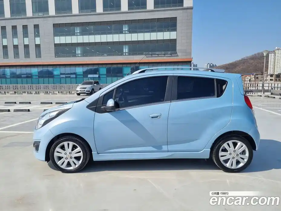 Chevrolet Spark 2014 1.0 Автомат в Москве № 1068385, фото 4