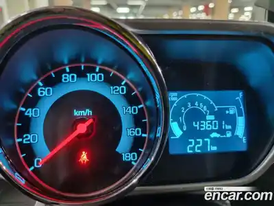 Chevrolet Spark 2014 1.0 Автомат в Москве № 1068385, миниатюра 6