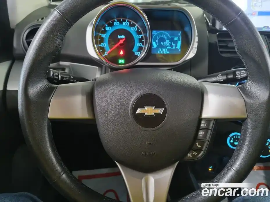 Chevrolet Spark 2014 1.0 Автомат в Москве № 1068385, фото 7