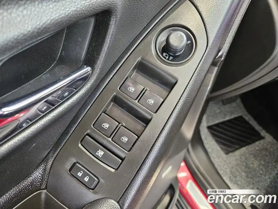 Chevrolet Trax 2014 1.4 Автомат в Москве № 1068458, фото 16