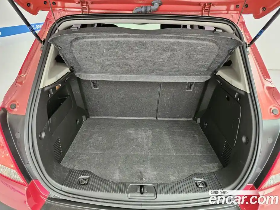 Chevrolet Trax 2014 1.4 Автомат в Москве № 1068458, фото 19