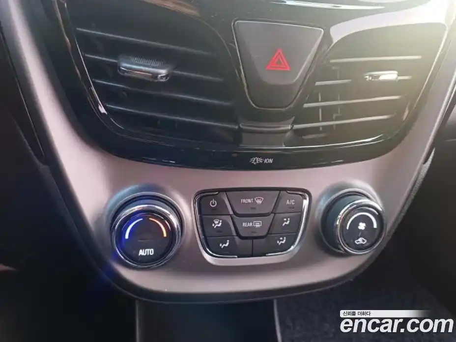 Chevrolet Spark 2018 1.0 Автомат в Москве № 1068472, фото 13