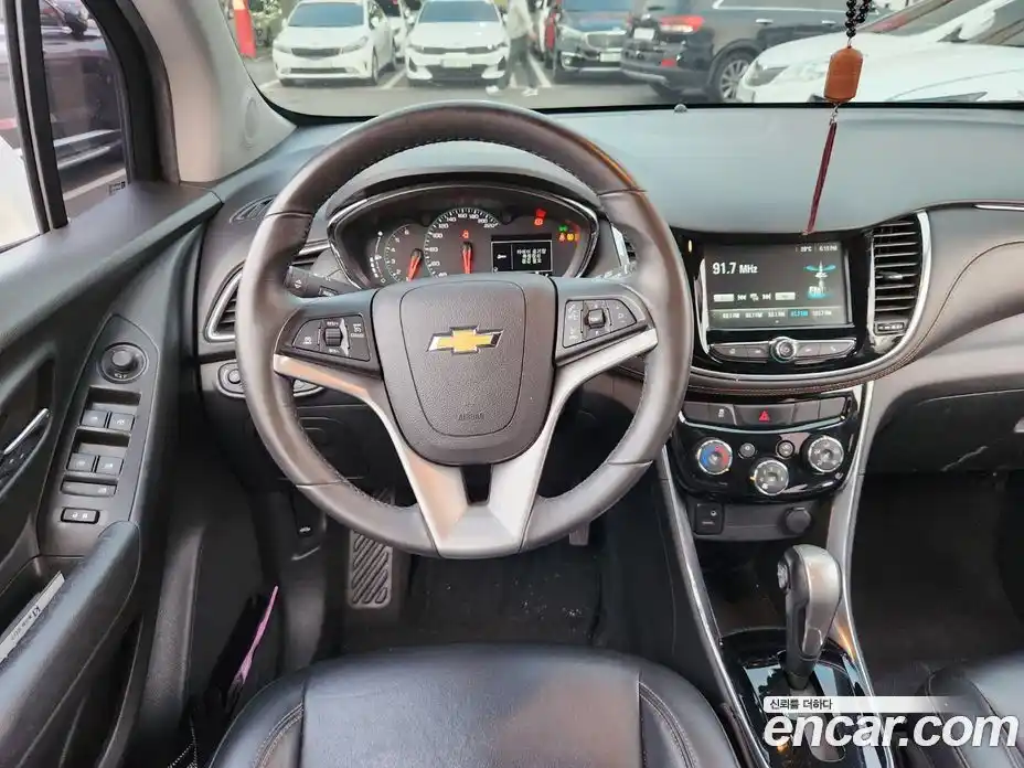 Chevrolet Trax 2017 1.6 Автомат в Москве № 1068525, фото 12